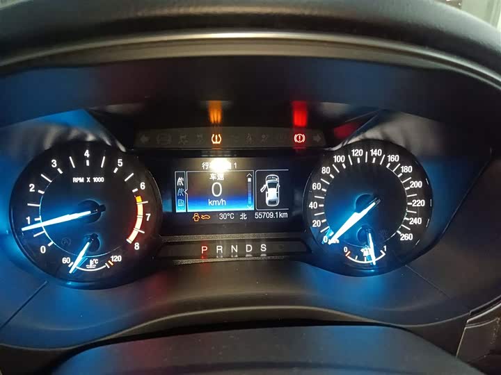 Фото 13 - Ford Mondeo