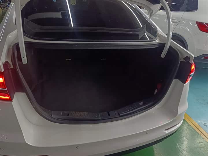 Фото 20 - Ford Mondeo