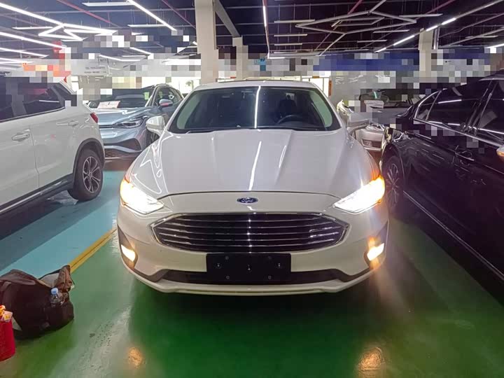 Фото 3 - Ford Mondeo