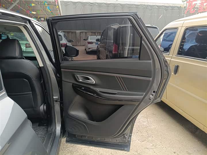 Фото 27 - Changan Oshan X7 Plus