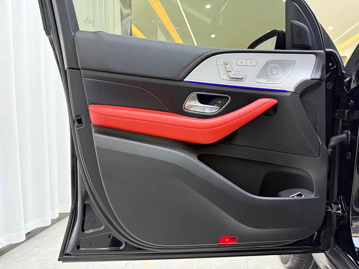 Фото 4 - Mercedes-Benz GLE-Class AMG