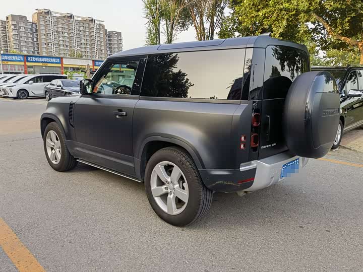 Фото 8 - Land Rover Defender