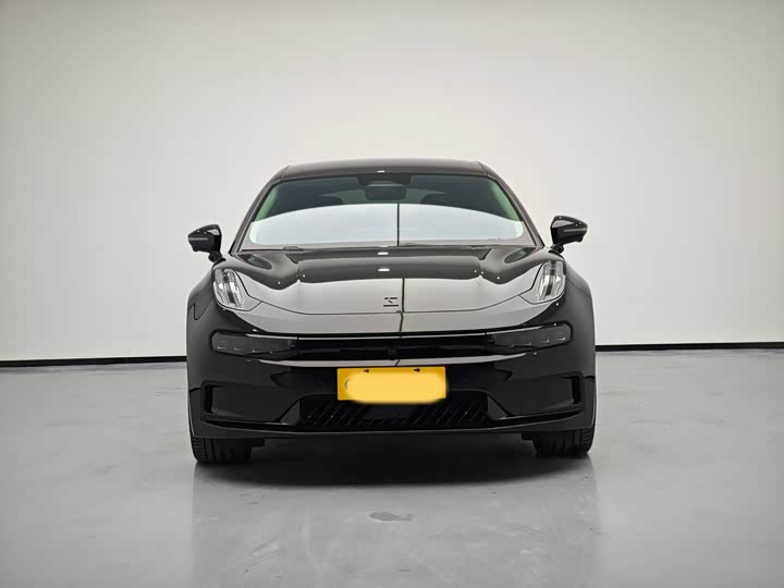 Фото 7 - Zeekr 001