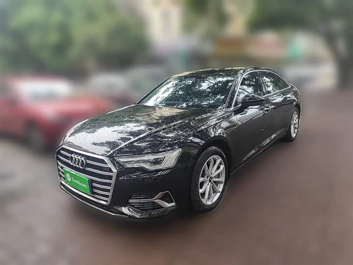 Фото 1 - Audi A6L