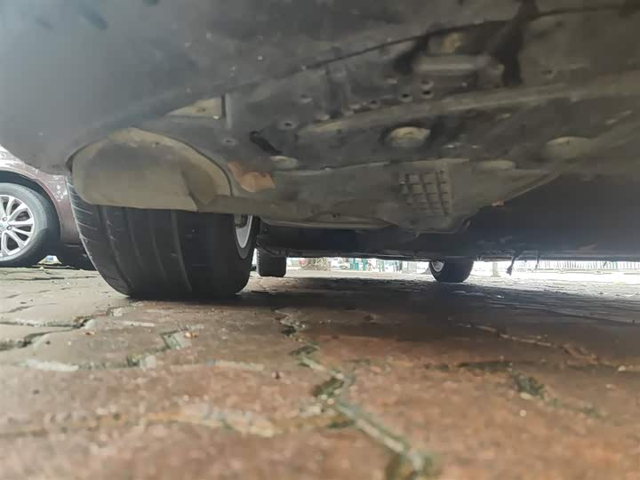 Фото 18 - Audi A6L