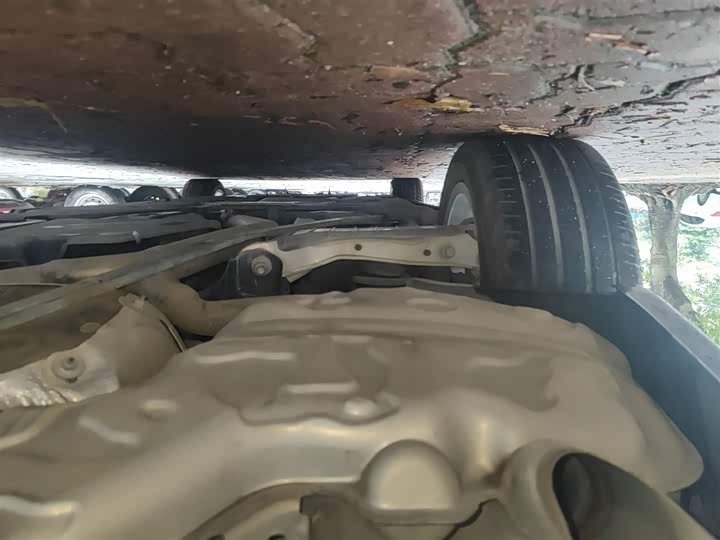 Фото 20 - Audi A6L