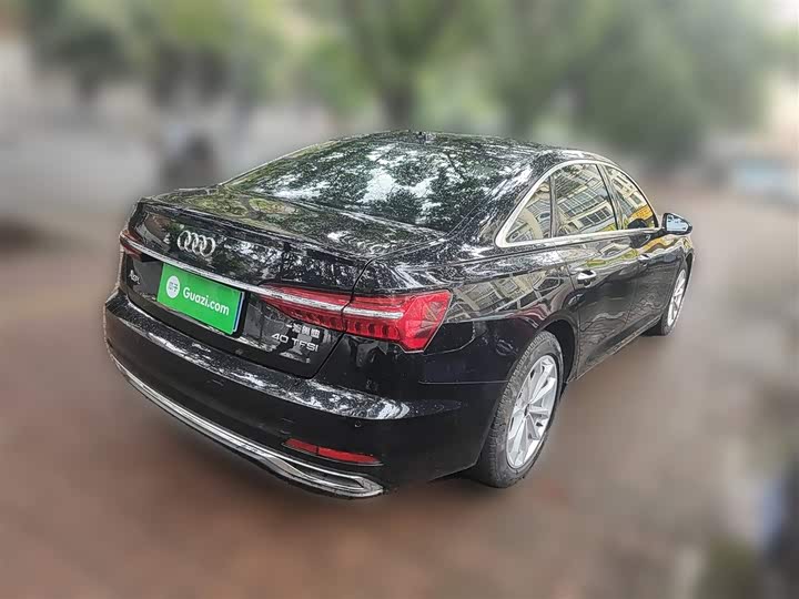 Фото 31 - Audi A6L