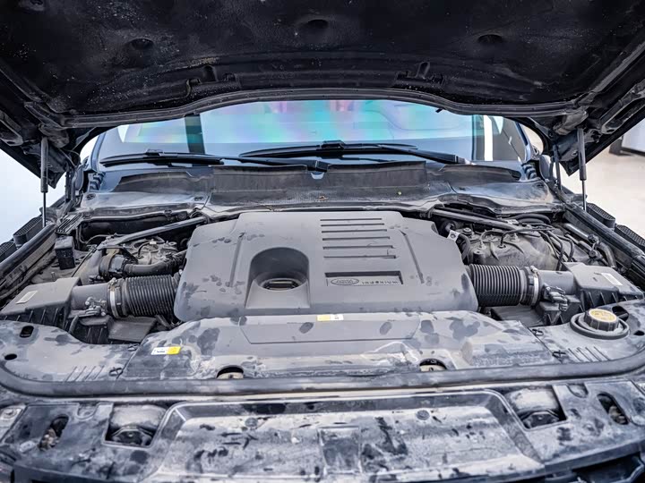 Фото 24 - Land Rover Range Rover Sport