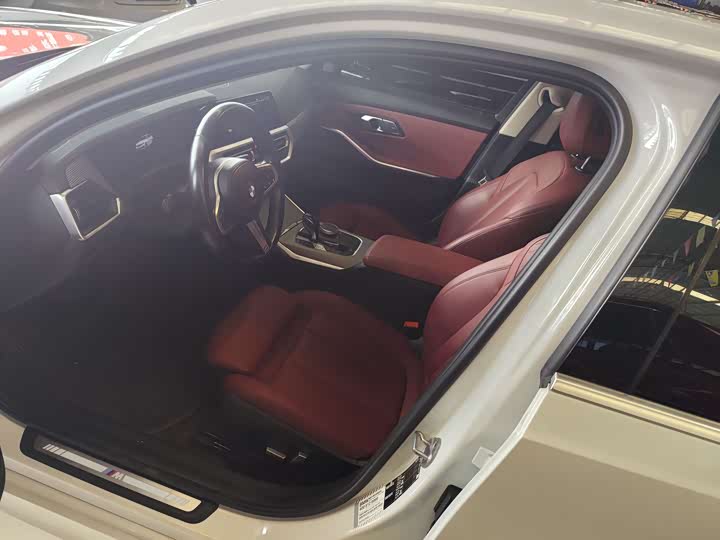 Фото 3 - BMW 3 Series