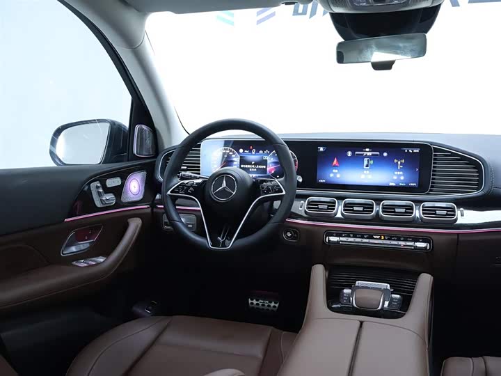 Фото 14 - Mercedes-Benz GLE-Class