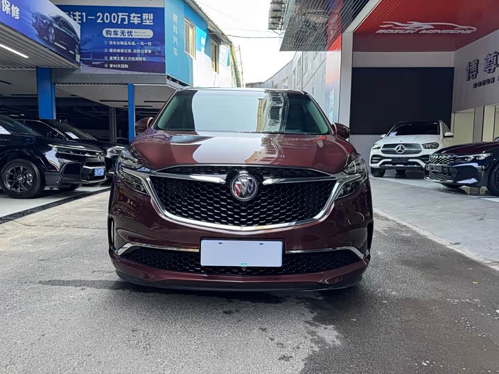 Фото 2 - Buick GL8 ES