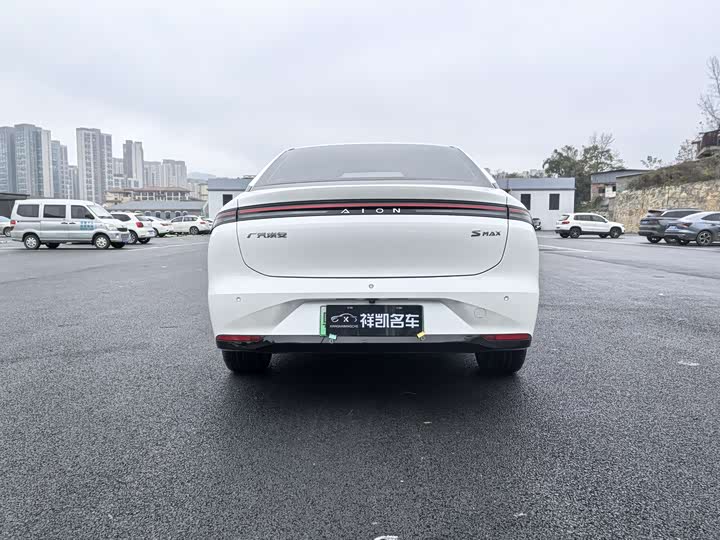Фото 10 - GAC Aion S Max