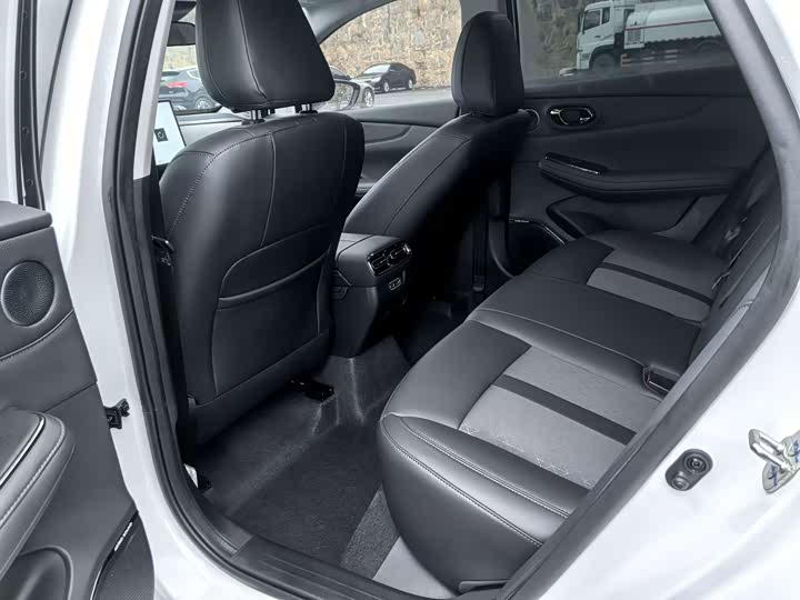 Фото 8 - GAC Aion S Max