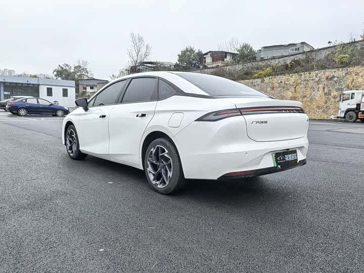 Фото 9 - GAC Aion S Max