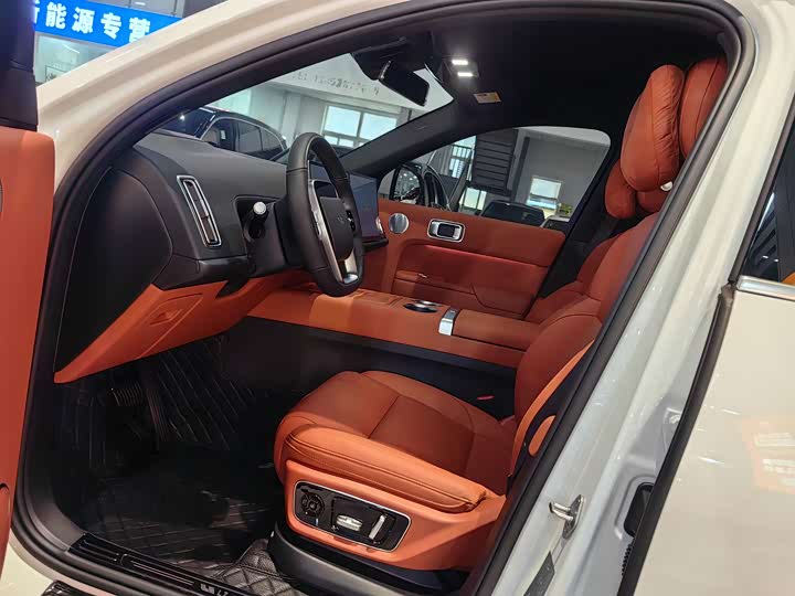 Фото 3 - LiXiang L7