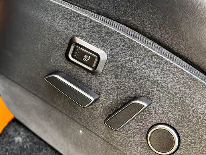 Фото 7 - Tesla Model Y