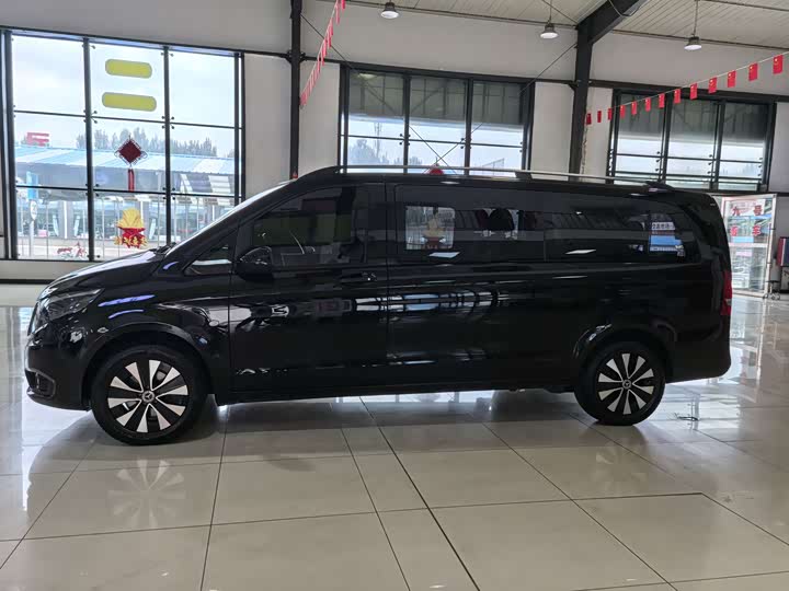 Фото 14 - Mercedes-Benz Vito