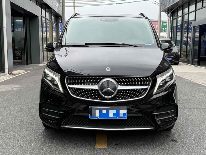 Фото 2 - Mercedes-Benz V-Class