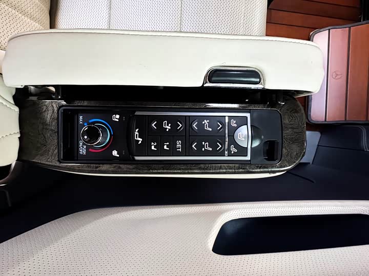 Фото 15 - Mercedes-Benz Vito