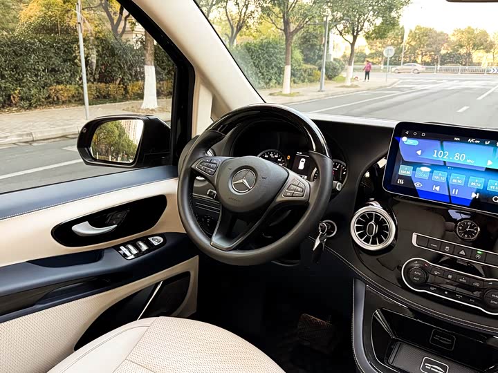 Фото 6 - Mercedes-Benz Vito