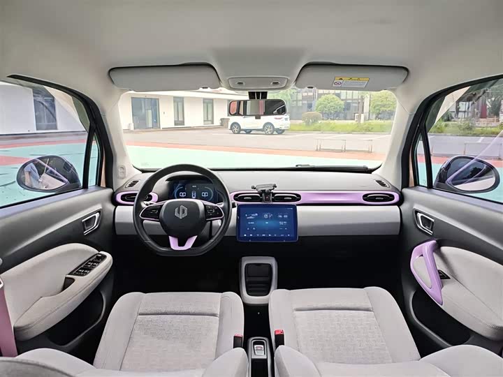 Фото 13 - Leapmotor T03