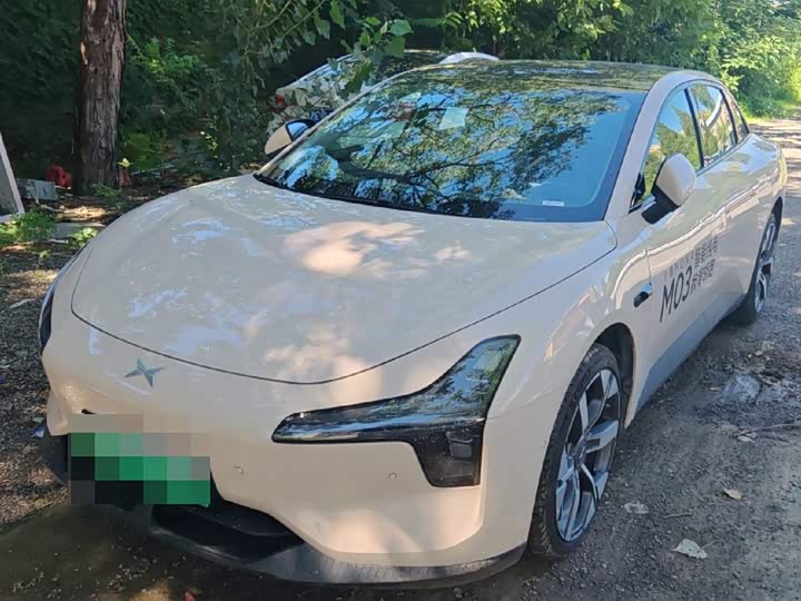 Фото 1 - XPeng Mona M03