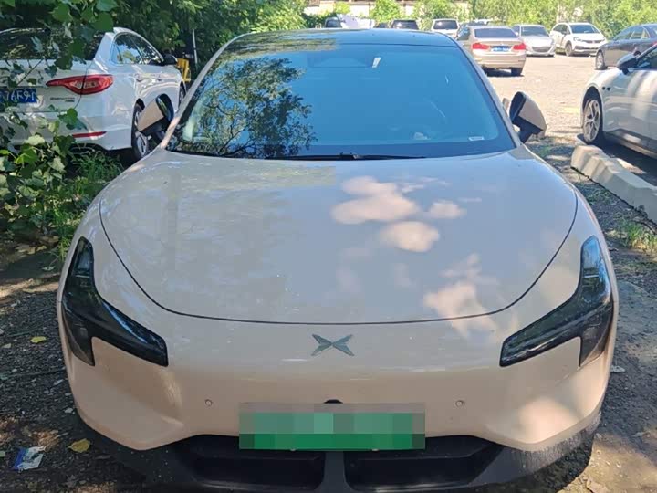 Фото 2 - XPeng Mona M03