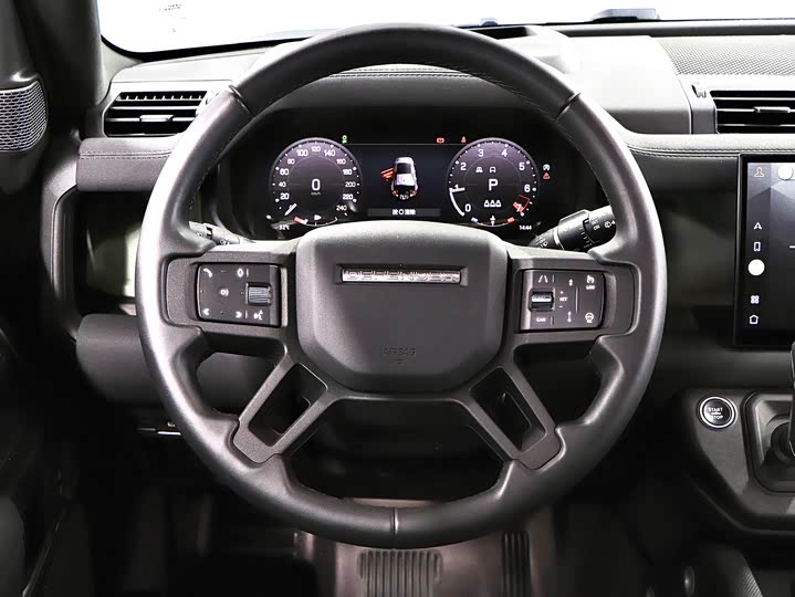 Фото 10 - Land Rover Defender