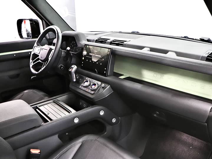 Фото 15 - Land Rover Defender