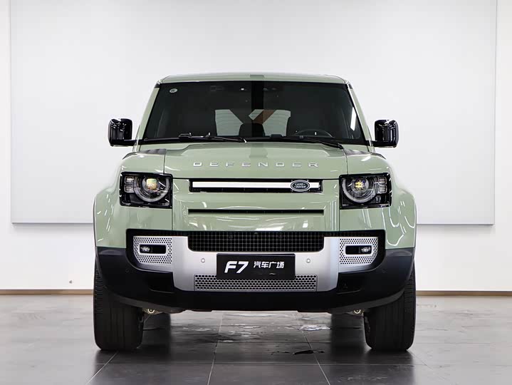 Фото 2 - Land Rover Defender