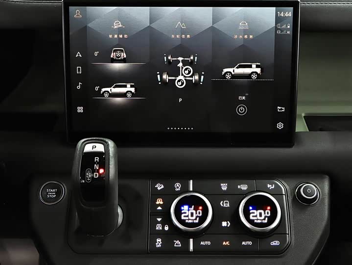 Фото 20 - Land Rover Defender