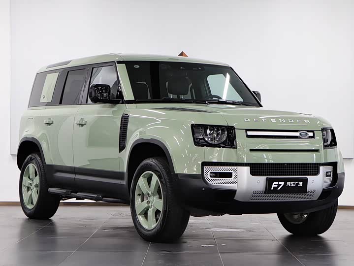 Фото 3 - Land Rover Defender