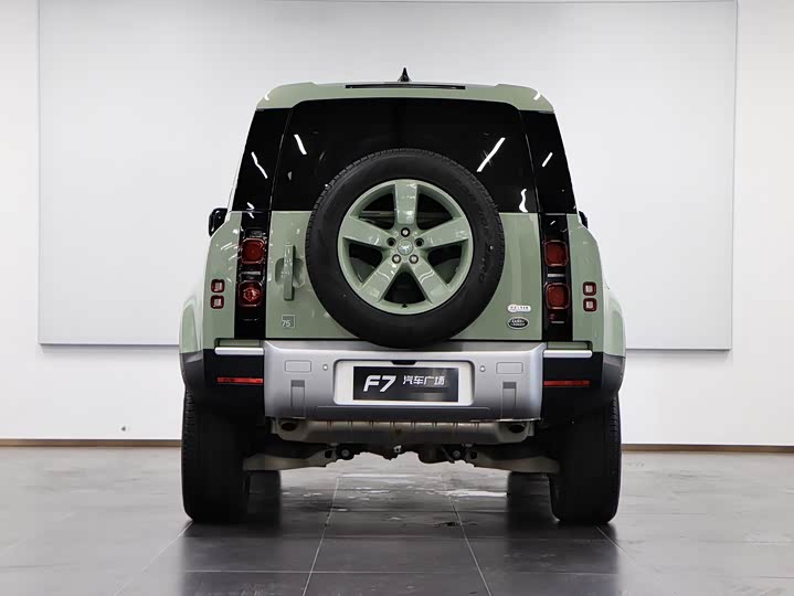 Фото 5 - Land Rover Defender