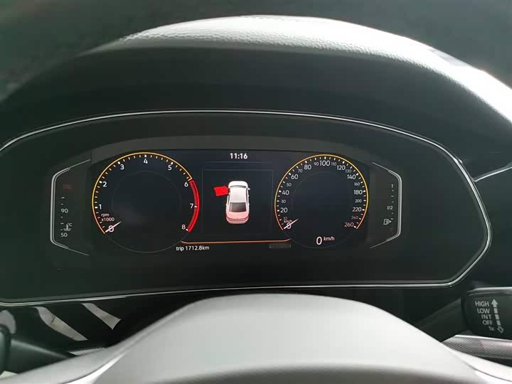 Фото 4 - Volkswagen Passat