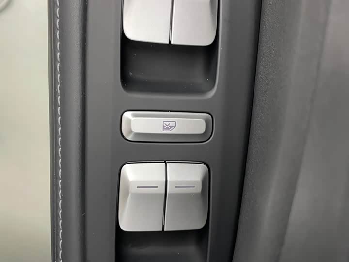 Фото 10 - XPeng G6