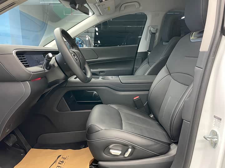 Фото 11 - XPeng G6