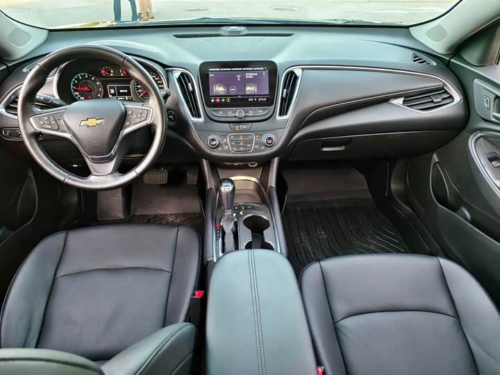 Фото 14 - Chevrolet Malibu XL