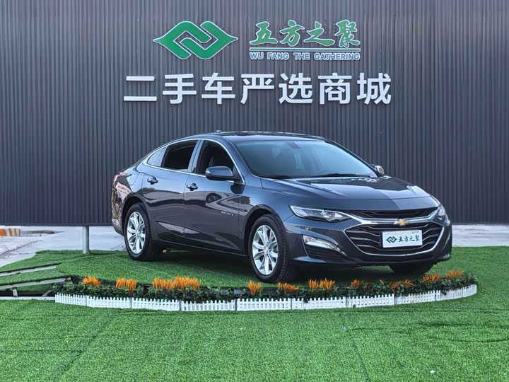 Фото 3 - Chevrolet Malibu XL