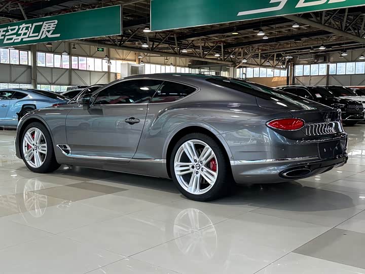 Фото 5 - Bentley Continental GT