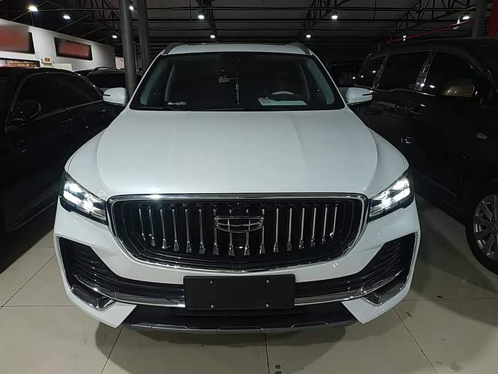 Фото 3 - Geely Monjaro