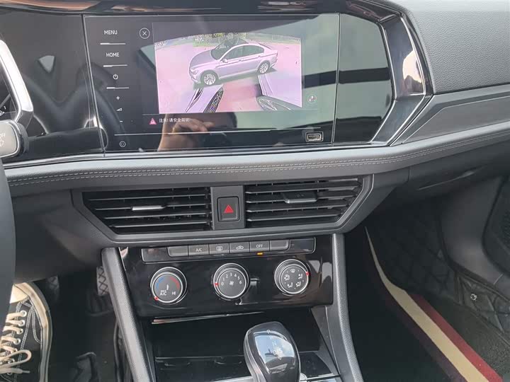 Фото 13 - Volkswagen Sagitar L