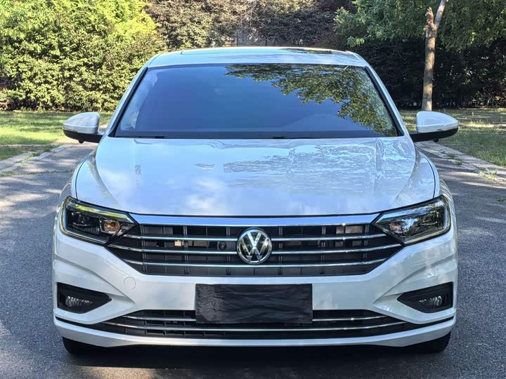 Фото 15 - Volkswagen Sagitar L