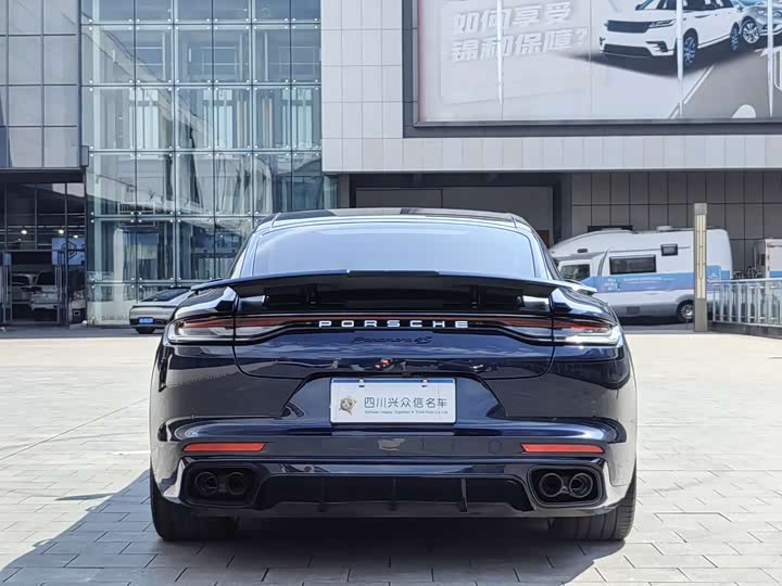 Фото 7 - Porsche Panamera
