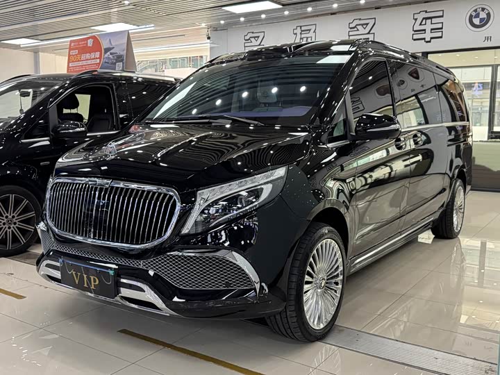 Фото 2 - Mercedes-Benz V-Class