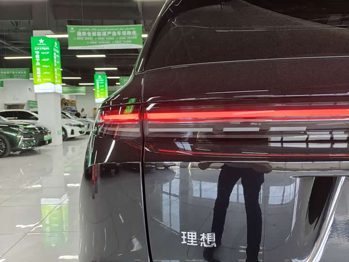 Фото 16 - LiXiang L7