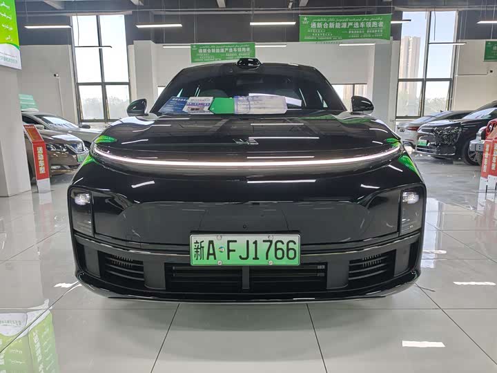 Фото 2 - LiXiang L7