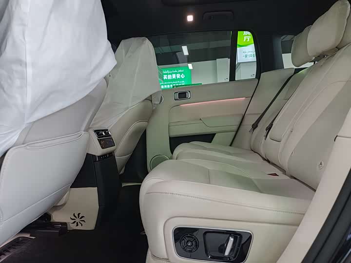 Фото 6 - LiXiang L7