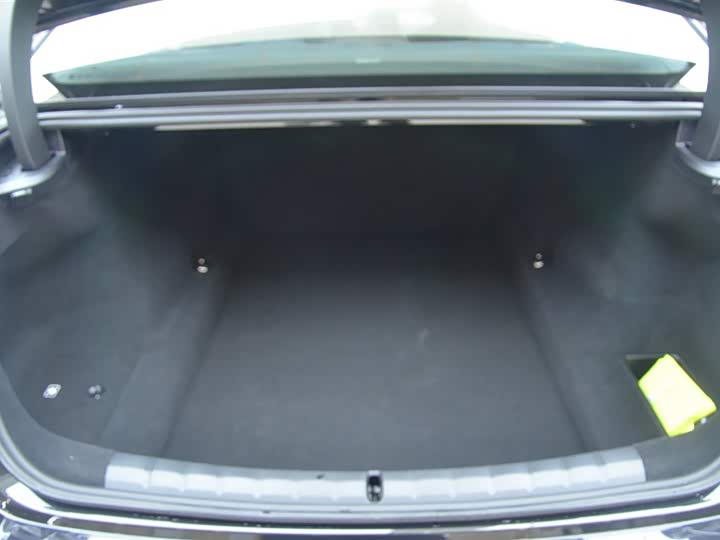 Фото 10 - BMW 7 Series