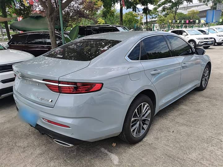 Фото 7 - Geely Preface