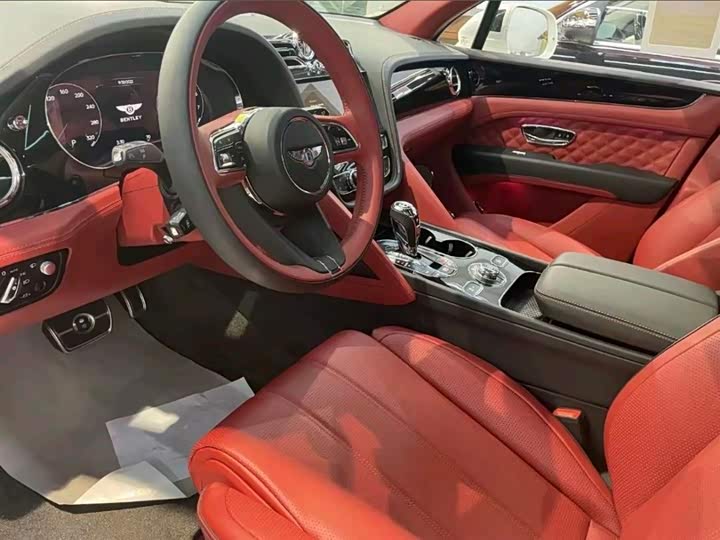 Фото 4 - Bentley Bentayga